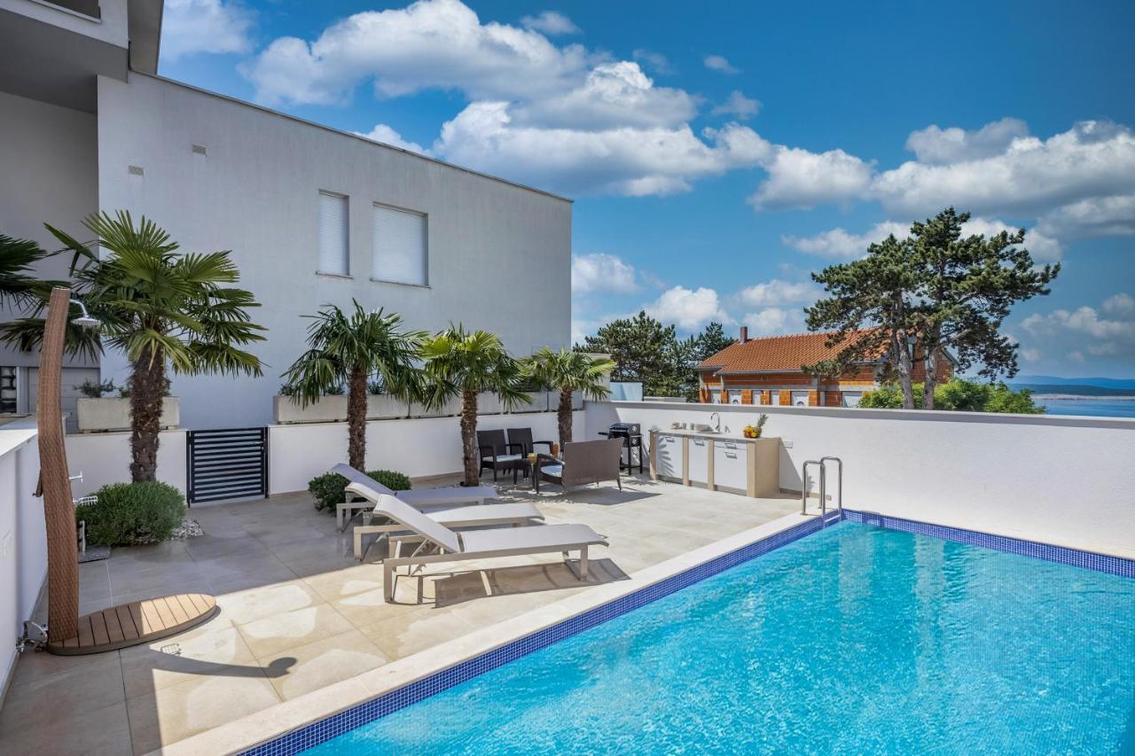 Apartment Adriatic Dream - Luxury & Private Pool Only For